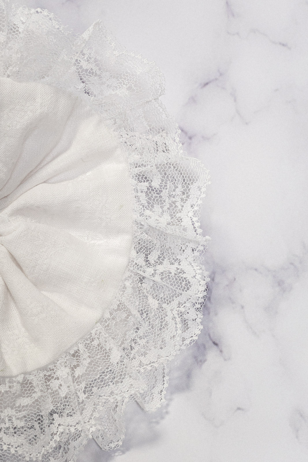 Lady Dream Maxi Scrunchie, Close-up view